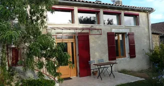 La maison triangulaire - isabelle denelle