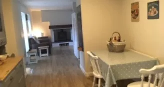 FRANCE LAKESIDE HOLIDAYS